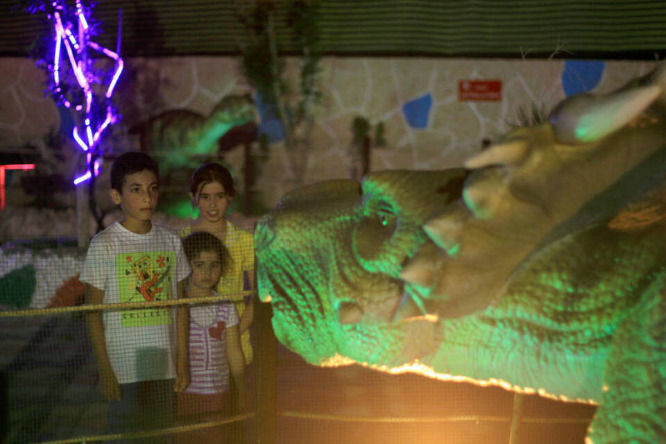 Ein Dino-Park für Gazas traumatisierte Kinder Ein Dino-Park für Gazas traumatisierte Kinder
