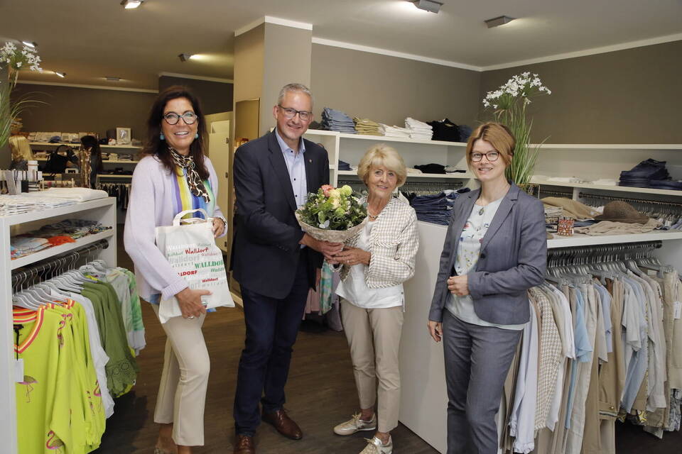 Metropolregion Birgit Hausen Damenmode in Walldorf feiert 50