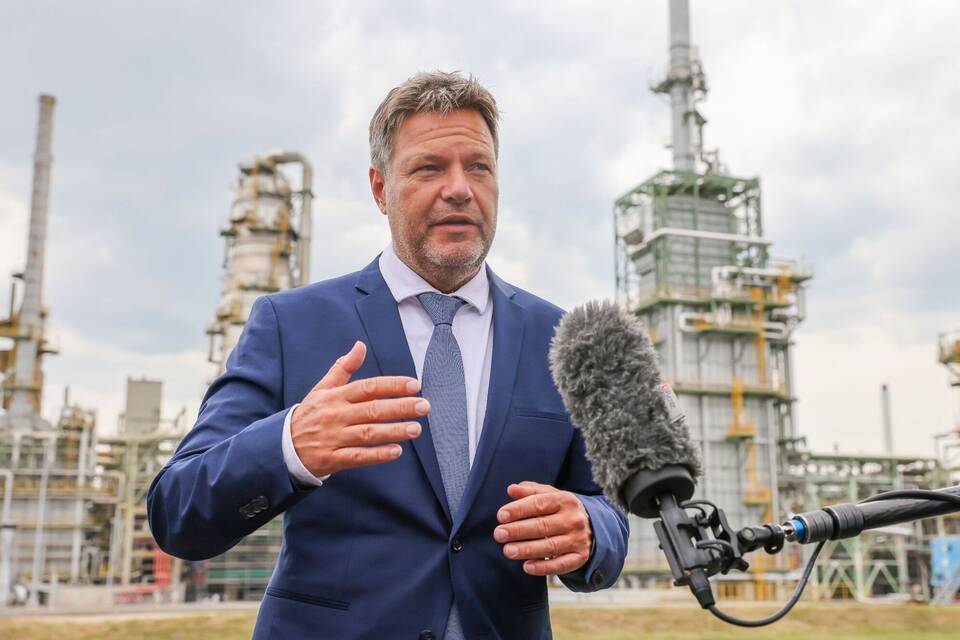 Habeck will zusätzliche Maßnahmen für weniger Gasverbrauch