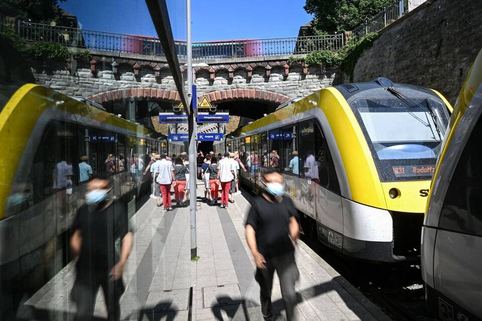 9-Euro-Ticket 9-Euro-Ticket