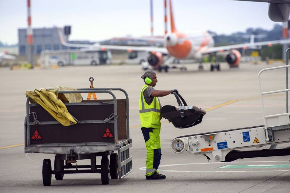 Luftfahrt-Chaos rückt Arbeitsbedingungen in den Blick