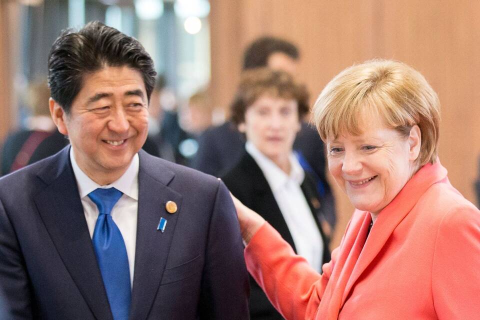 Abe und Merkel Abe und Merkel
