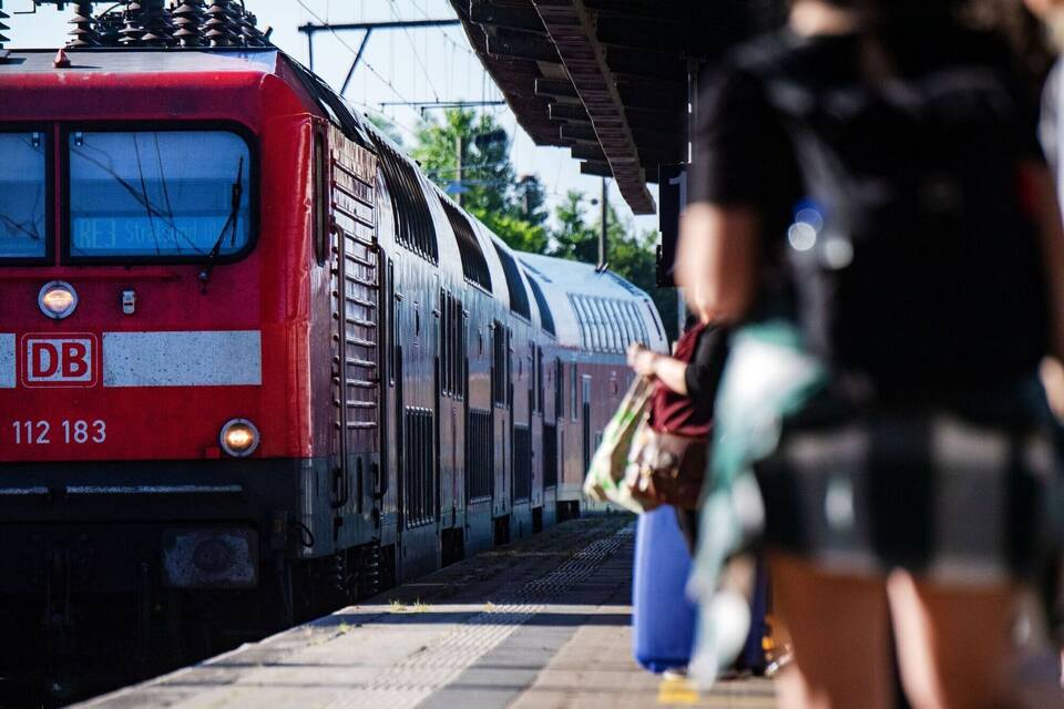 9-Euro-Ticket 9-Euro-Ticket