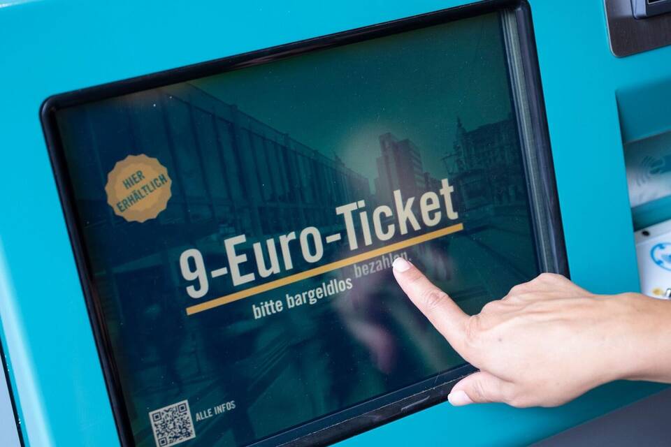 9-Euro-Ticket 9-Euro-Ticket