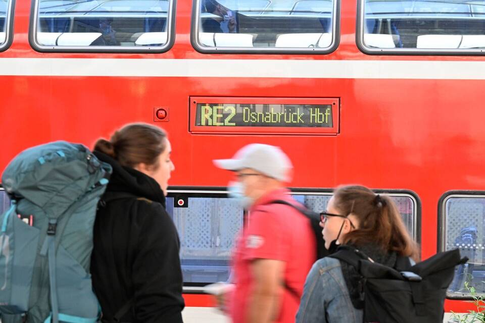 9-Euro-Ticket 9-Euro-Ticket