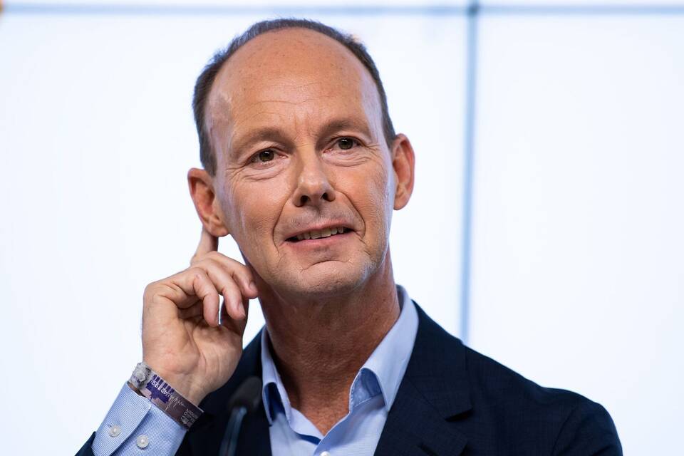Thomas Rabe Thomas Rabe