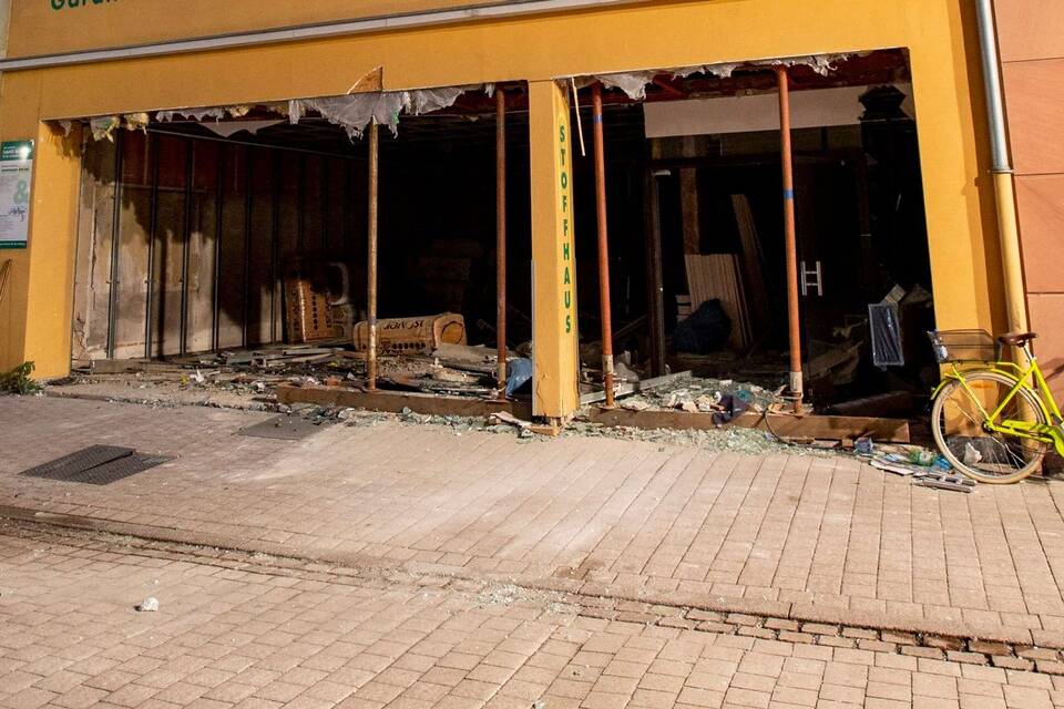 Kaputte Fensterscheiben Kaputte Fensterscheiben