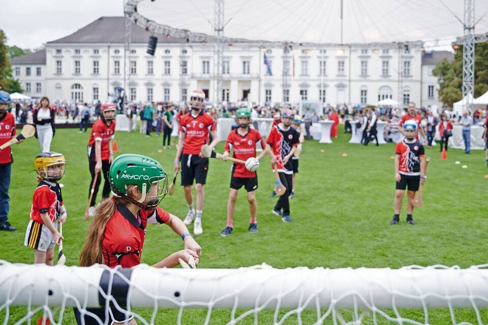 Hurling Hurling