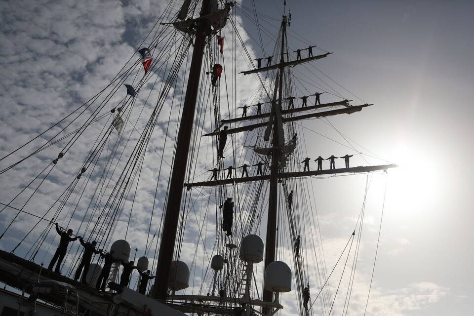 Wer Hat Als Erstes Die Welt Umsegelt www.rnz.de