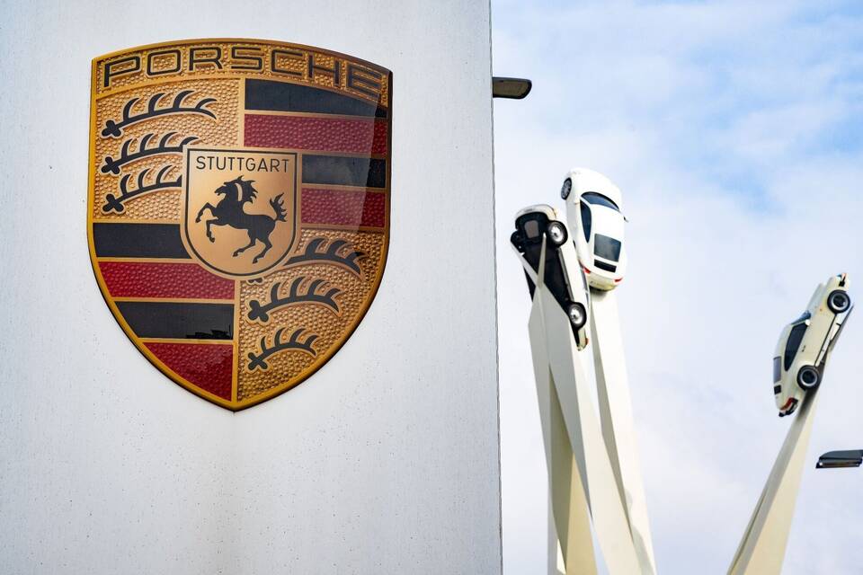 Porsche AG