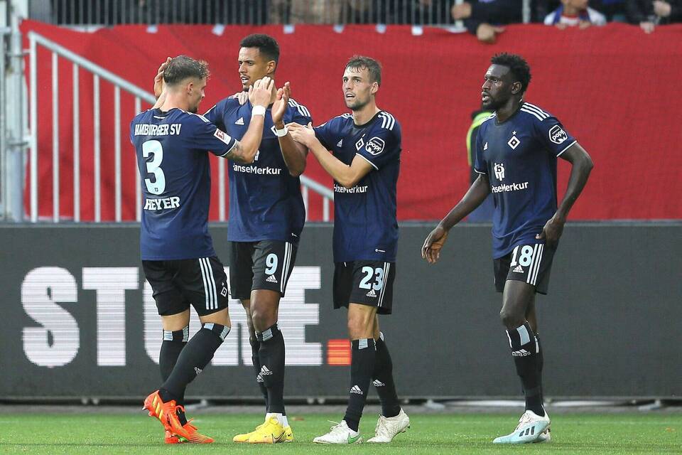 Holstein Kiel - Hamburger SV Holstein Kiel - Hamburger SV