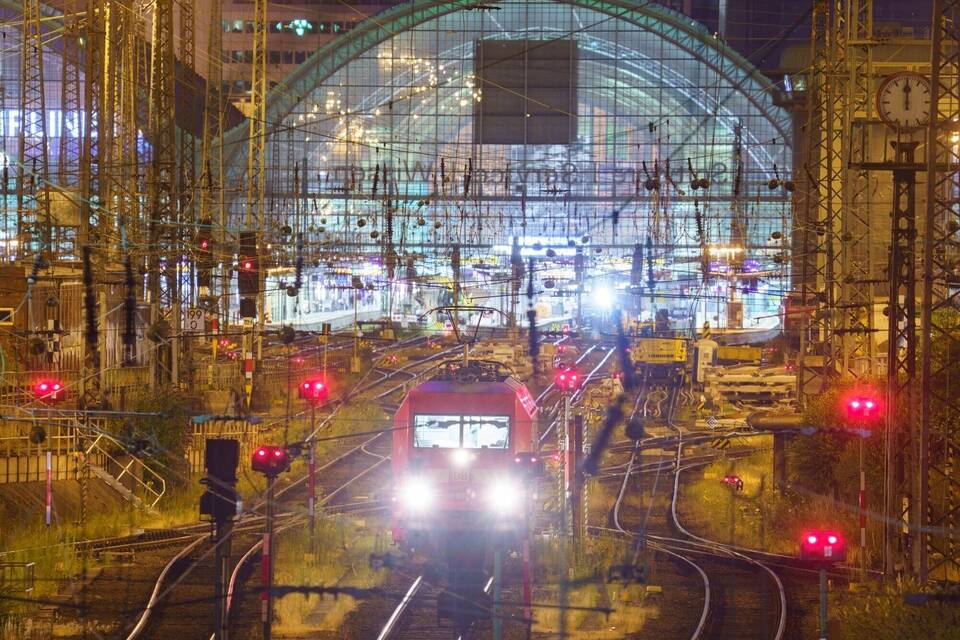 Frankfurter Hauptbahnhof Frankfurter Hauptbahnhof