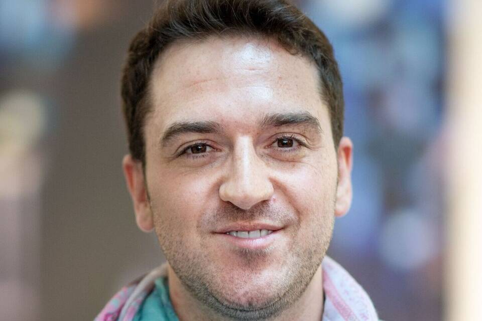 Carlos Carlos