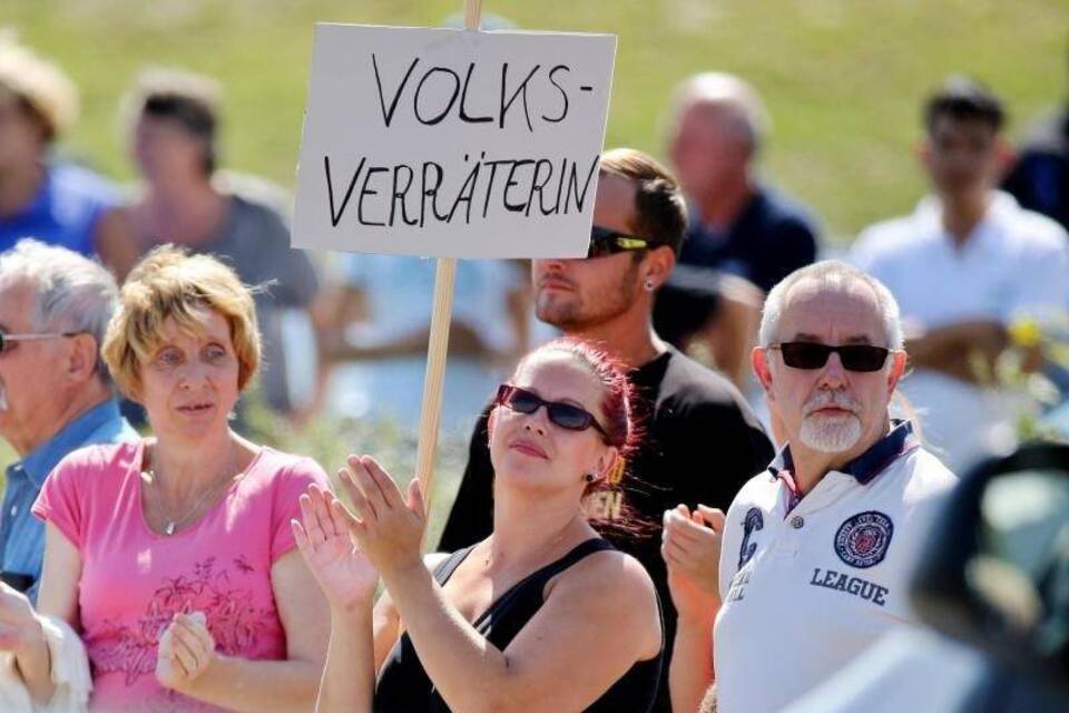 «Volksverräterin»