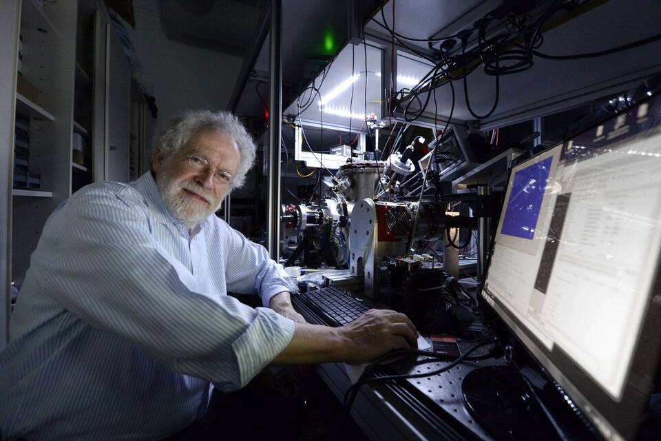 Anton Zeilinger Anton Zeilinger