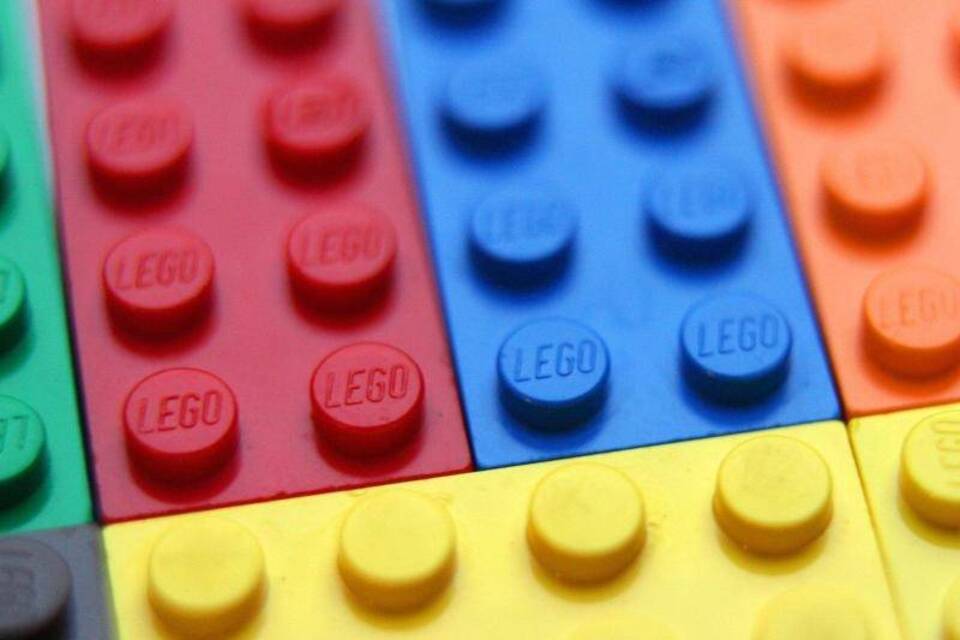 Halbjahreszahlen Lego Halbjahreszahlen Lego