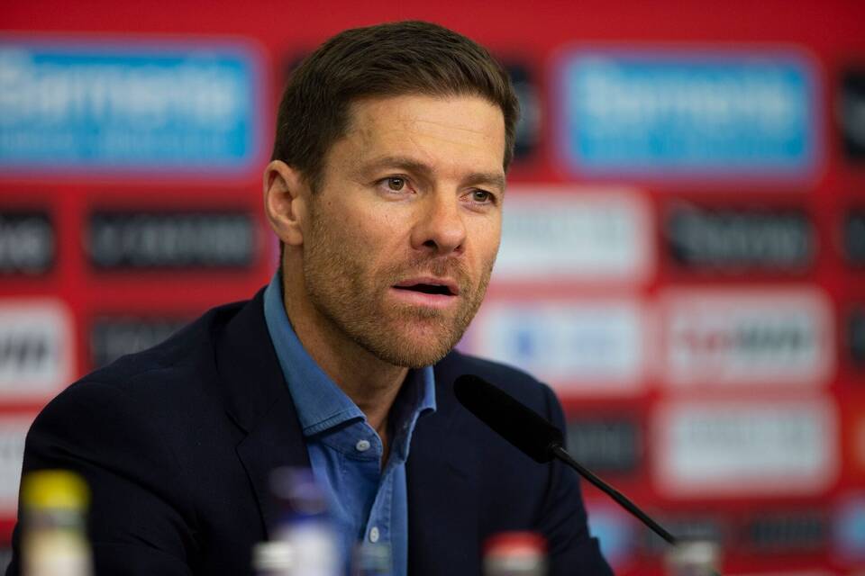 Trainer Xabi Alonso