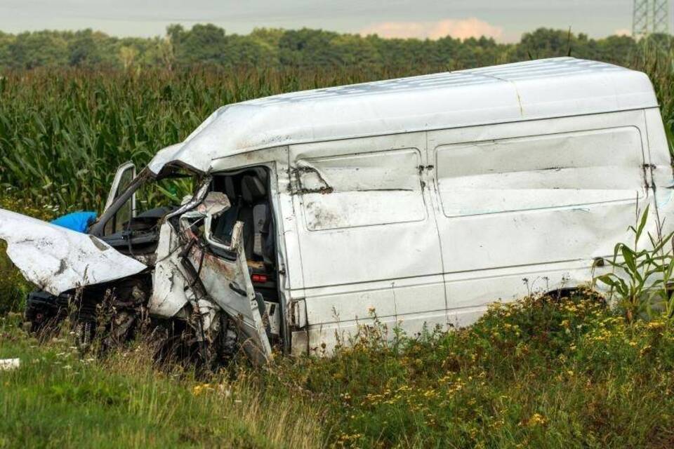 Verunglückter Transporter Verunglückter Transporter