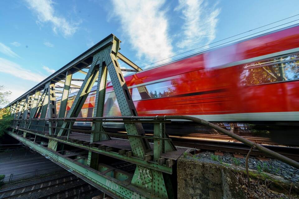 Bahnverkehr Bahnverkehr