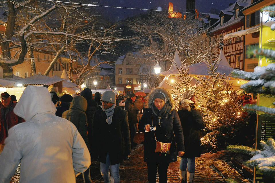 Weinheim Weihnachtsmarkt jetzt auch am Donnerstag und Freitag Rhein