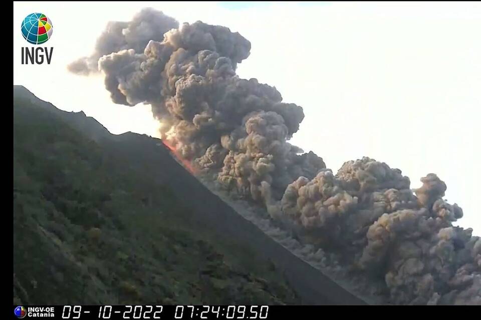 Vulkan-Ausbruch am Stromboli Vulkan-Ausbruch am Stromboli