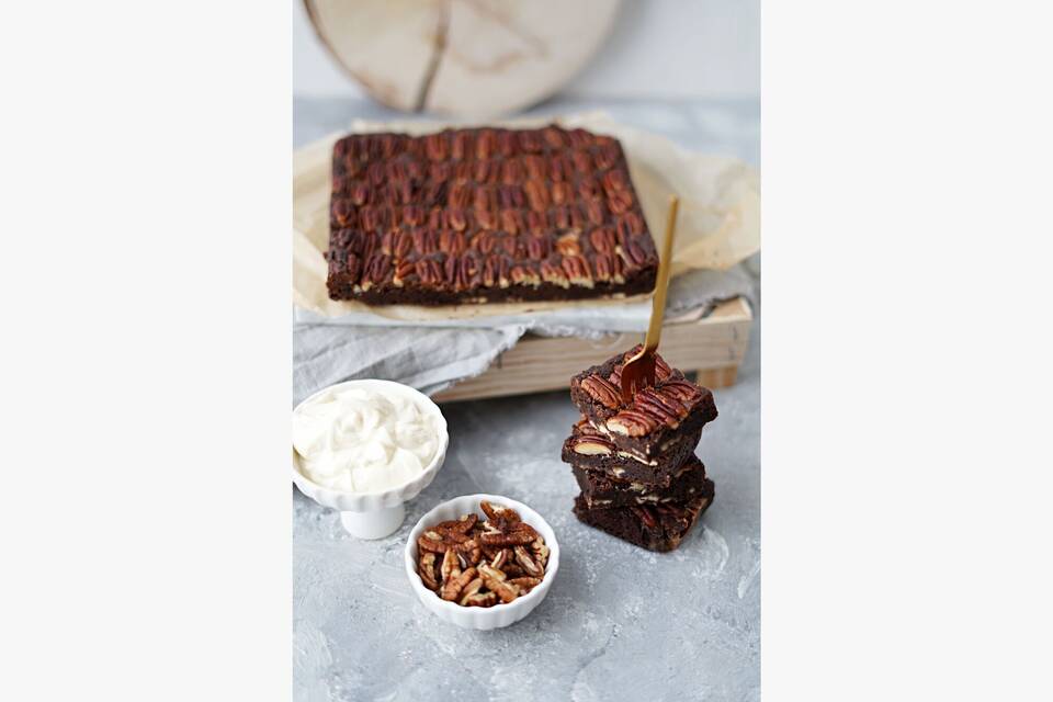 Brownie-Auszeit: Pecannuss-Brownies mit Ahornsirup-Frosting - Essen ...