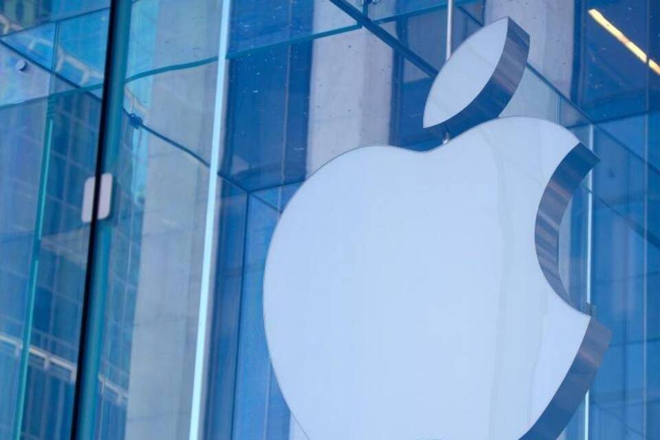 Apple-Logo Apple-Logo