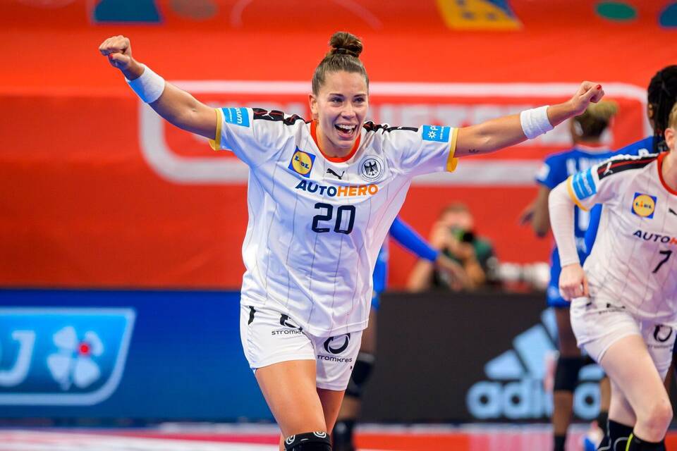 Emily Bölk