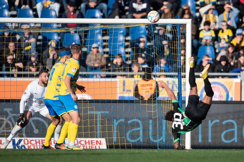 Eintracht Braunschweig - SpVgg Greuther Fürth Eintracht Braunschweig - SpVgg Greuther Fürth