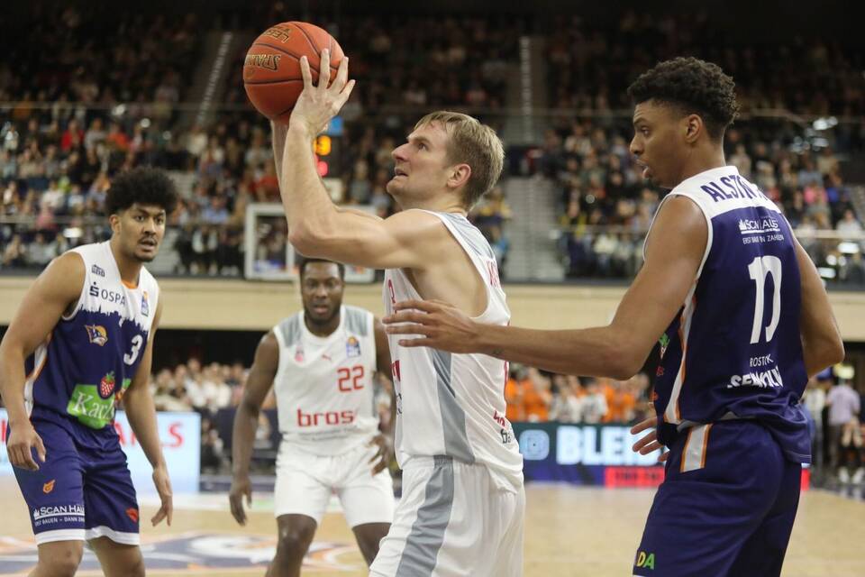 Rostock Seawolves - Brose Bamberg Rostock Seawolves - Brose Bamberg