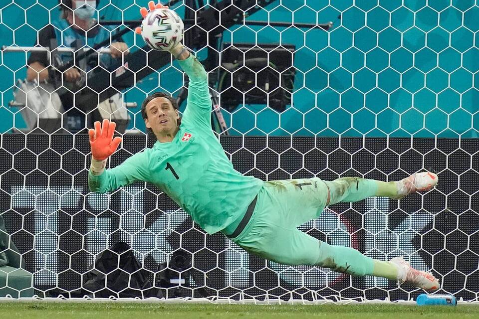 Yann Sommer Yann Sommer