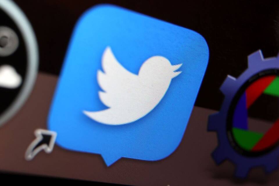 Twitter Twitter