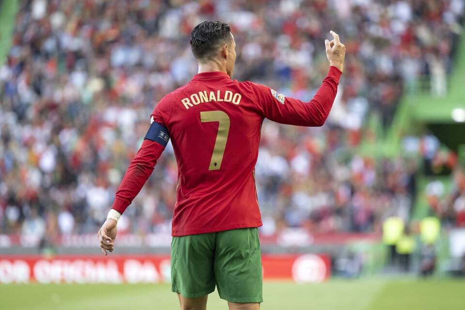 Cristiano Ronaldo Cristiano Ronaldo