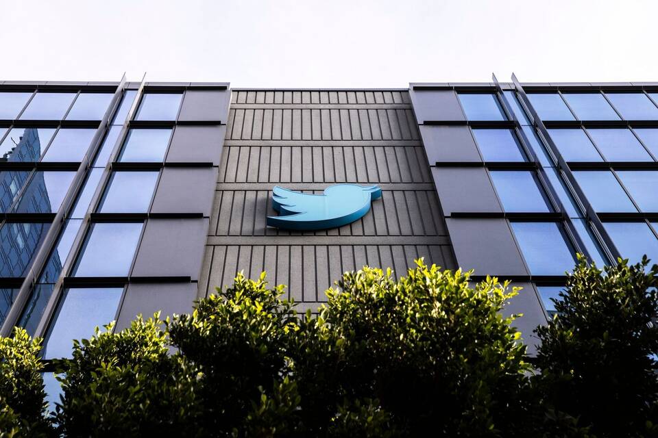 Twitter Twitter