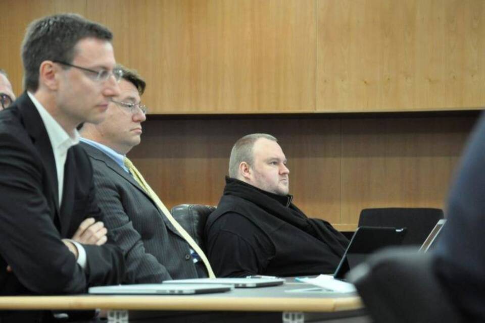 Dotcom Dotcom