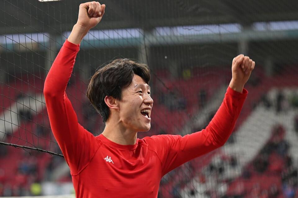 Jae-Sung Lee Jae-Sung Lee
