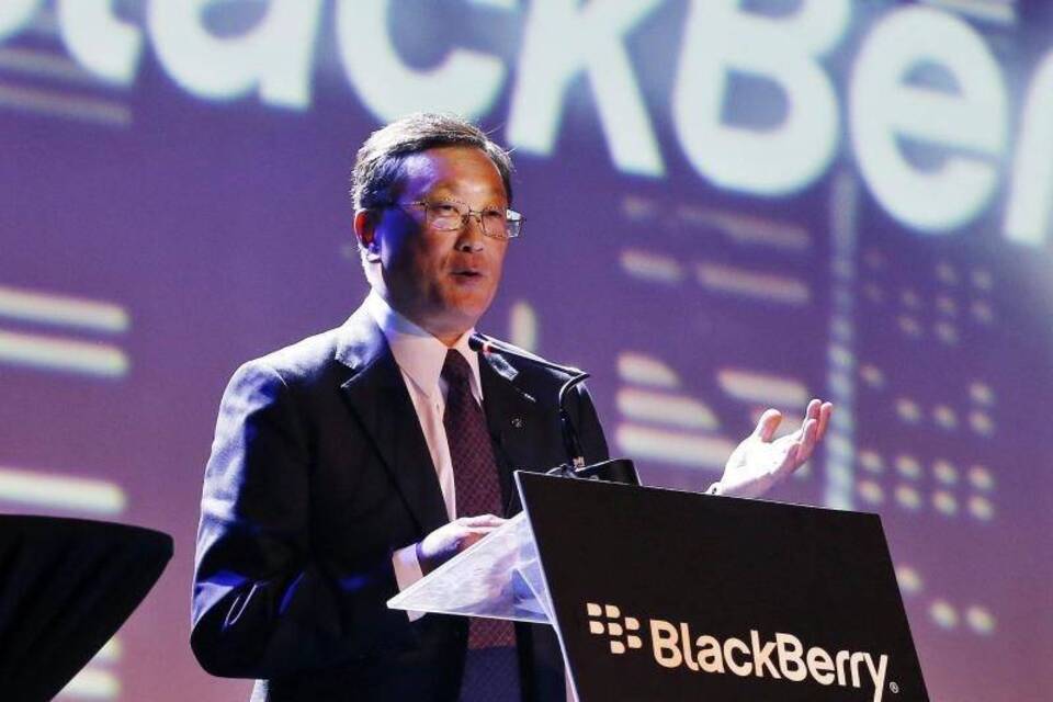 Blackberry Z3 launching in Jakarta Blackberry Z3 launching in Jakarta