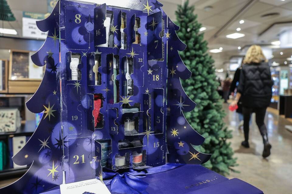 Adventskalender mit Pflegeprodukten Adventskalender mit Pflegeprodukten