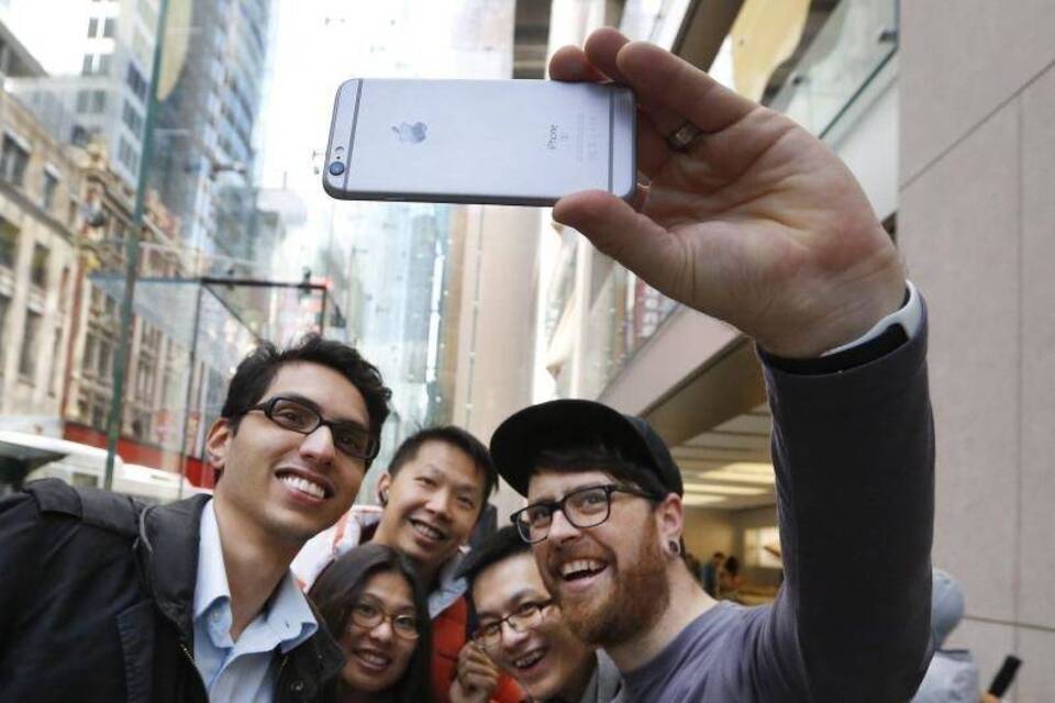 iPhone 6S iPhone 6S