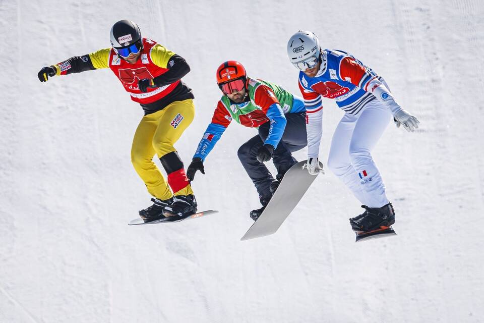 Snowboard