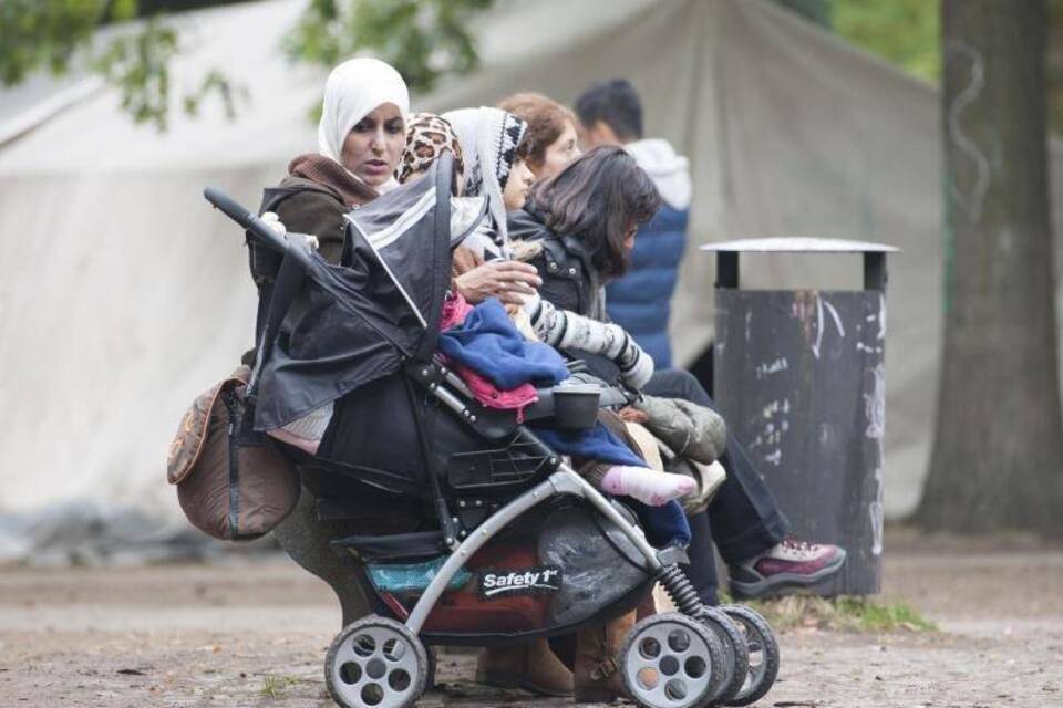 Schwesig erwartet starken Nachzug von Flüchtlingsangehörigen - Startseite rnz.de - Rhein-Neckar ...