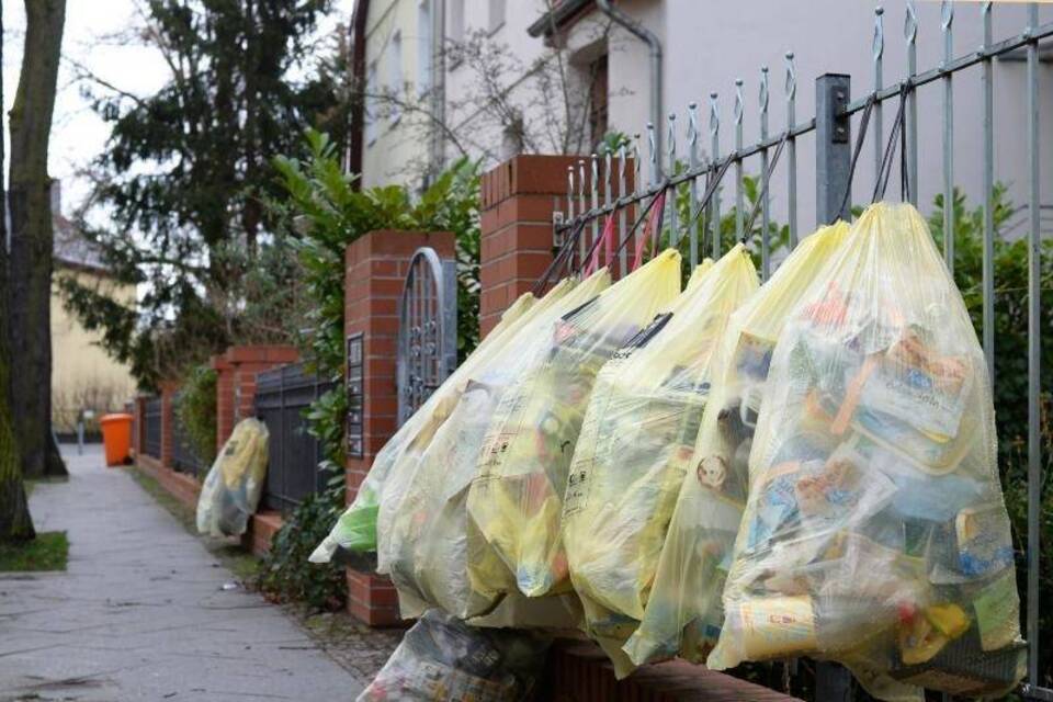 Gelbe Müllsäcke