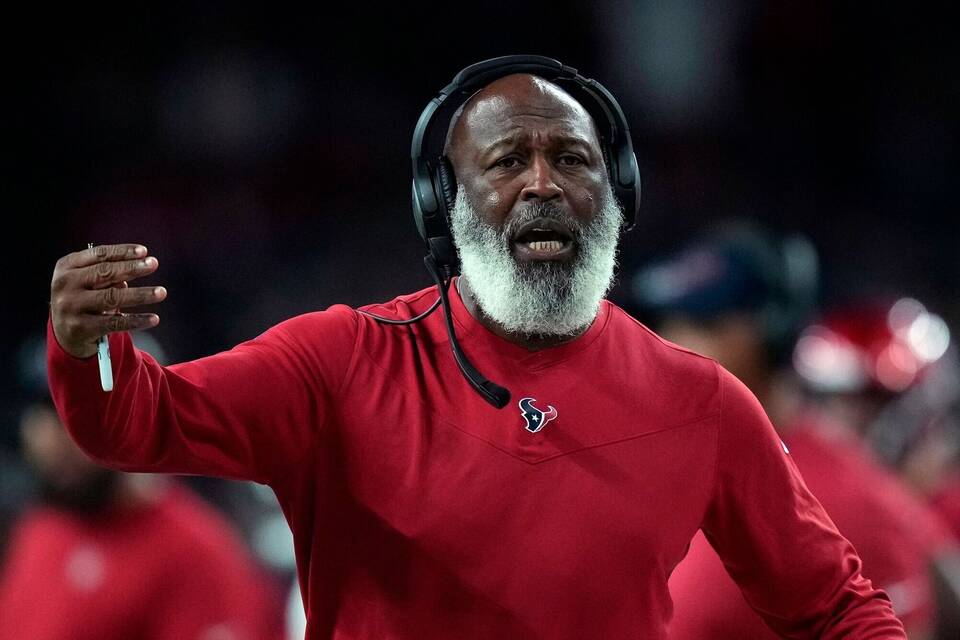Lovie Smith Lovie Smith
