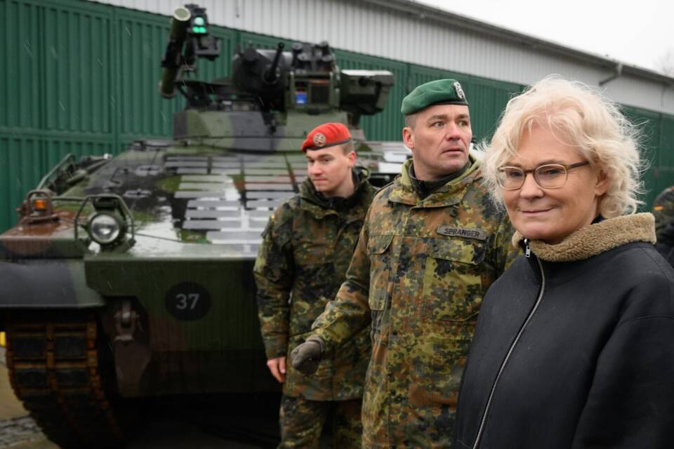 Lambrecht besucht Marder-Kompanie Lambrecht besucht Marder-Kompanie