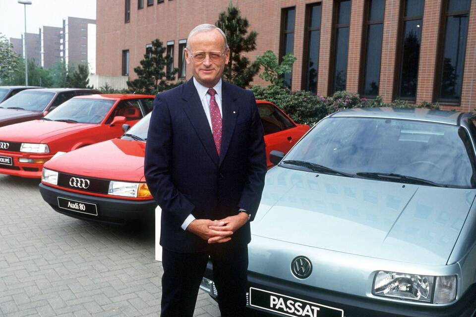 Carl Hahn Carl Hahn