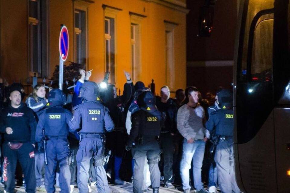 Ankunft von Flüchtlingszug in Freiberg Ankunft von Flüchtlingszug in Freiberg