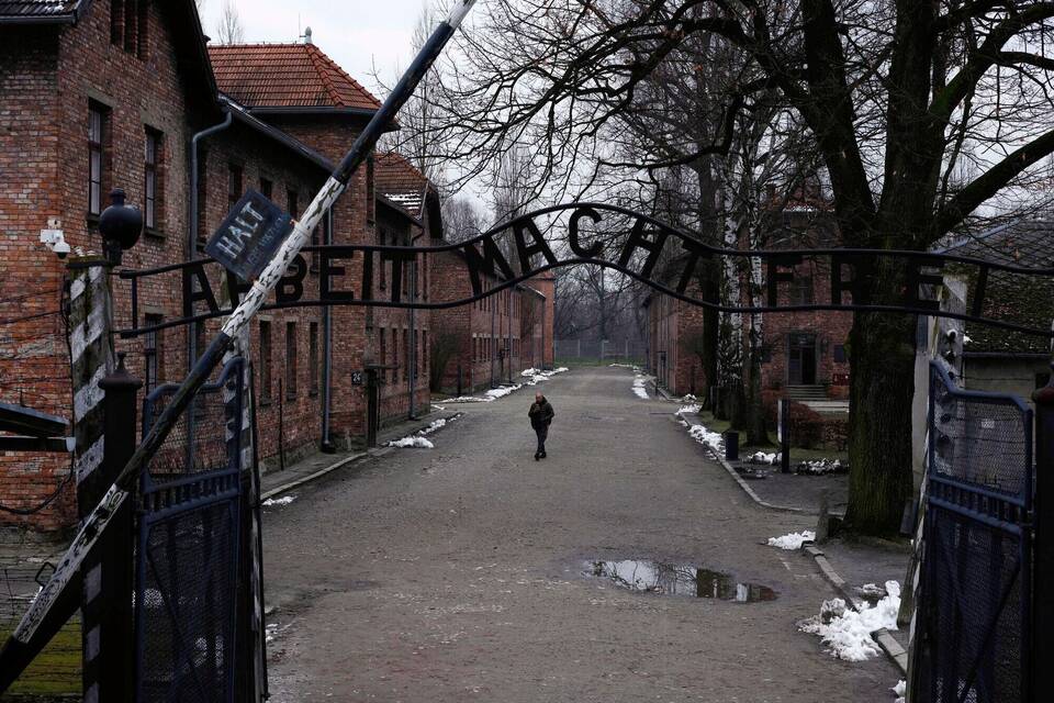 Auschwitz Auschwitz