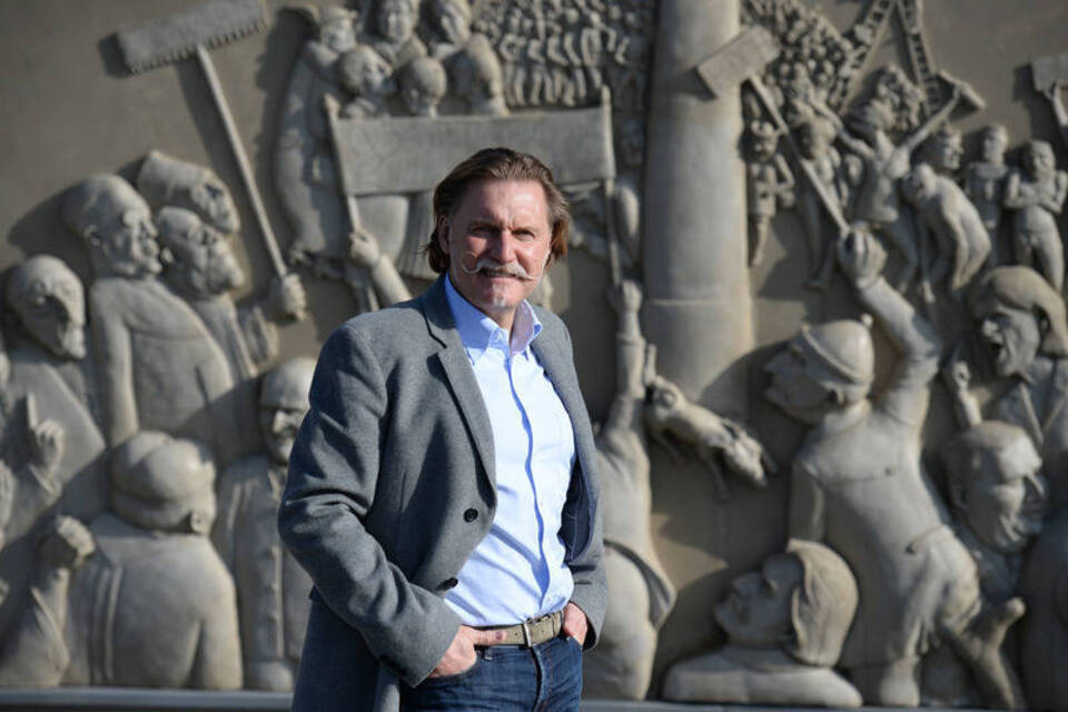 Anwalt Ingo Lenßen erklärt alles, was Recht ist Anwalt Ingo Lenßen erklärt alles, was Recht ist