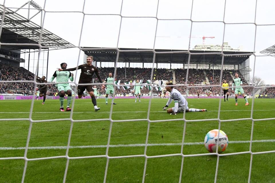 FC St. Pauli - Hannover 96