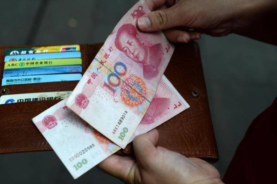 Yuan Yuan